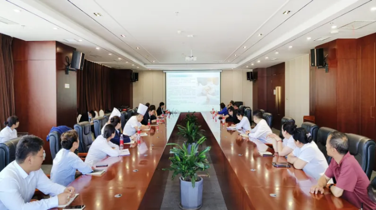 以學(xué)賦能強根基 以講促干育人才&mdash;&mdash;昆侖國際酒店&ldquo;讀一本專業(yè)書籍 分享一堂專業(yè)課程&rdquo;活動成效顯著