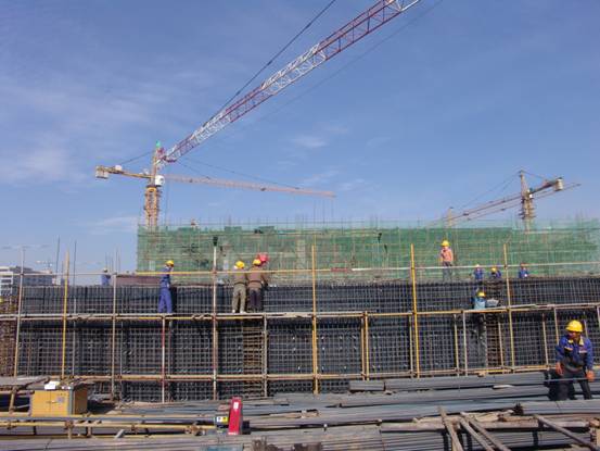 搶抓工期70天，全力以赴保封關