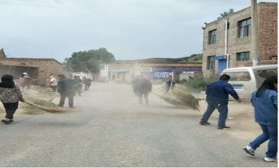 以&ldquo;慶七一&rdquo;為載體，物產(chǎn)工投公司黨委將&ldquo;黨的建設(shè)重點(diǎn)強(qiáng)化年&rdquo;活動向基層延伸