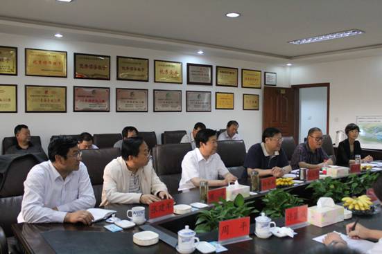 省委常委、副省長(zhǎng)駱玉林實(shí)地考察物產(chǎn)集團(tuán)&ldquo;雙百&rdquo;行動(dòng)重點(diǎn)項(xiàng)目